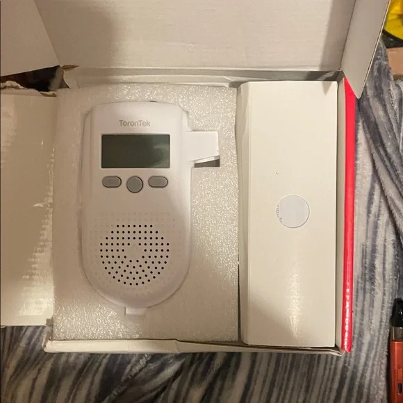 Fetal Heartbeat Monitor - Red - Picture 2 of 3